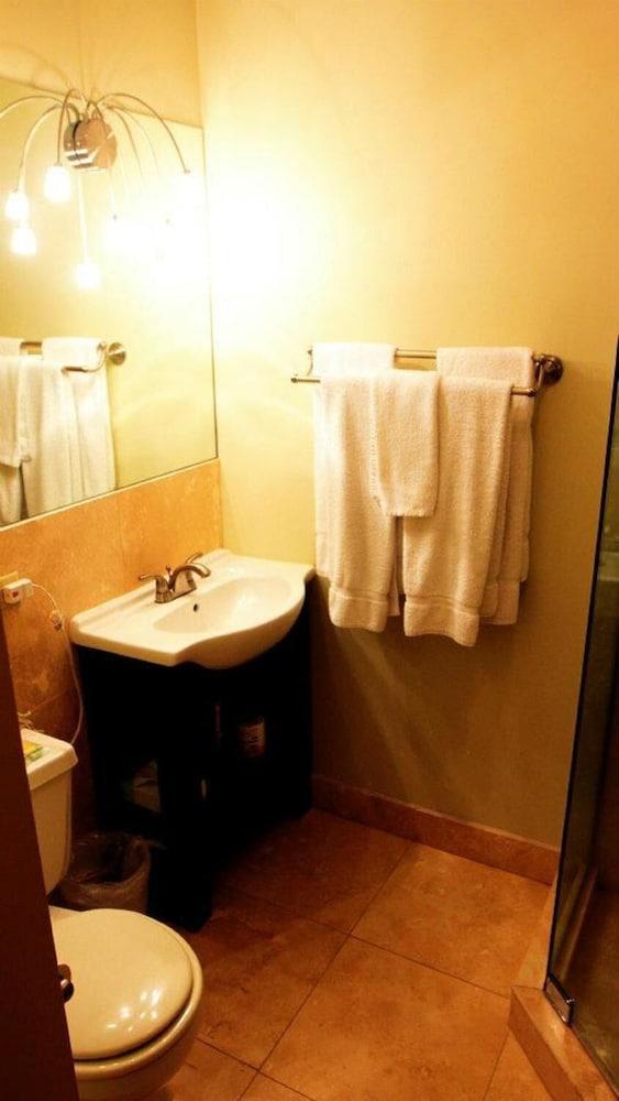 Inn At Lincoln Park Chicago Bagian luar foto